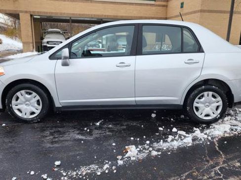 Used 2011 Nissan Versa 1.8 S w/ PWR Plus Pkg image 4