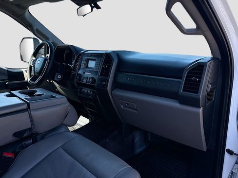 Used 2020 Ford F550 4x4 Crew Cab Super Duty image 27