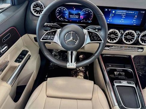 Used 2026 Mercedes-Benz GLA 250 image 21