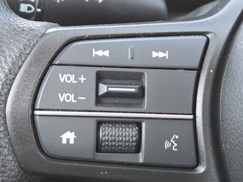 Used 2026 Honda HR-V LX image 33