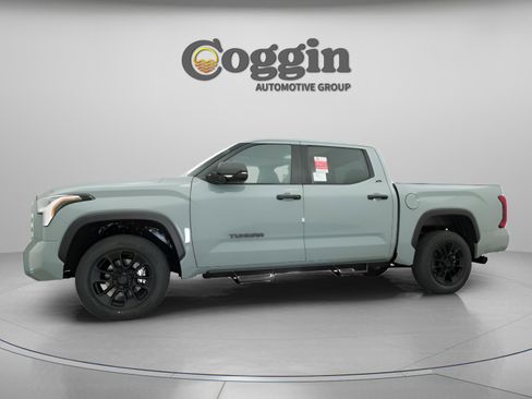 New 2026 Toyota Tundra SR5 AWD/4WD image 4