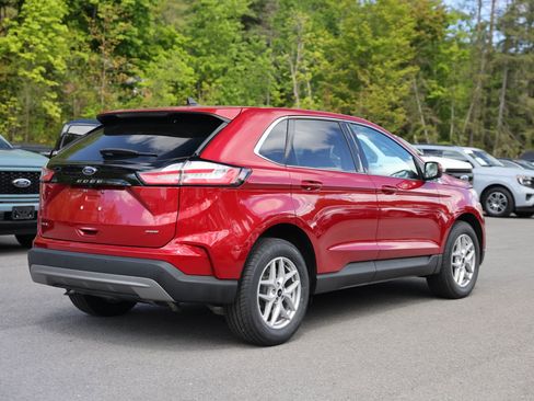 Used 2023 Ford Edge SEL w/ Convenience Package AWD/4WD image 7