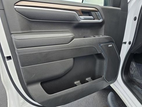 Used 2023 Chevrolet Silverado 1500 RST w/ Rally Edition image 12