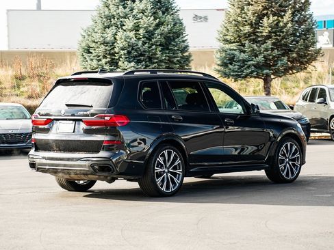 Used 2022 BMW X7 M50i image 5