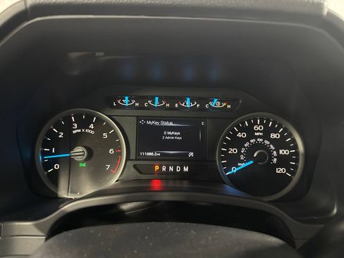 Used 2017 Ford F150 XLT w/ Equipment Group 302A Luxury AWD/4WD image 31