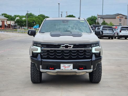 New 2026 Chevrolet Silverado 1500 ZR2 w/ LPO, Dark Essentials Package AWD/4WD image 6