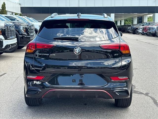Used 2023 Buick Encore GX Select w/ Sport Touring Package FWD image 5