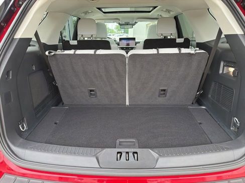 Used 2025 Ford Explorer Platinum w/ LUX Leather Package AWD/4WD image 11