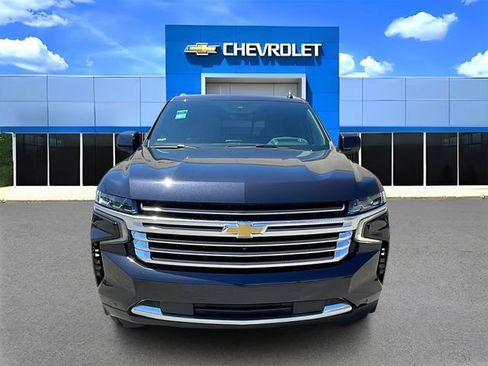 Used 2024 Chevrolet Tahoe High Country w/ Advanced Technology Package AWD/4WD image 8