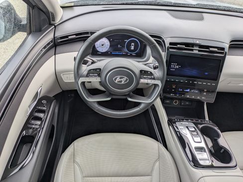 Used 2022 Hyundai Tucson Limited FWD image 15
