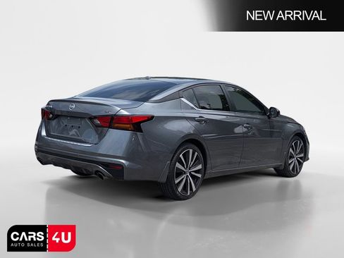 Used 2021 Nissan Altima 2.5 SR w/ SR Premium Package FWD image 7