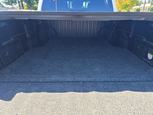 Used 2018 Toyota Tacoma TRD Sport RWD image 14
