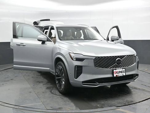 Used 2026 Volvo XC90 B6 Ultra w/ Protection Package Premier image 49