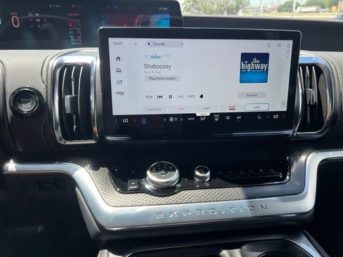 New 2026 Ford Expedition Max Platinum w/ Stealth Performance Package AWD/4WD image 23