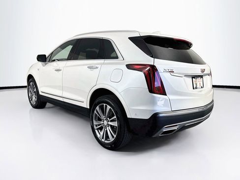 Used 2024 Cadillac XT5 Premium Luxury w/ Technology Package image 7