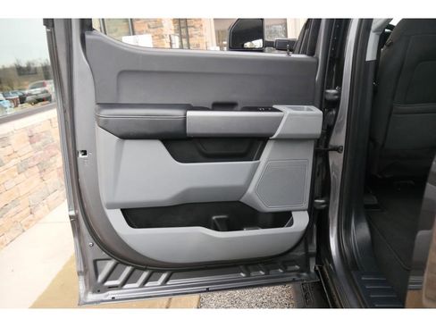 Used 2023 Ford F250 XLT w/ FX4 Off-Road Package image 16