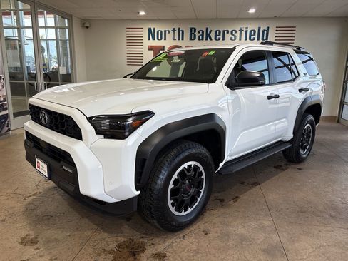 Certified 2025 Toyota 4Runner TRD Off-Road image 1