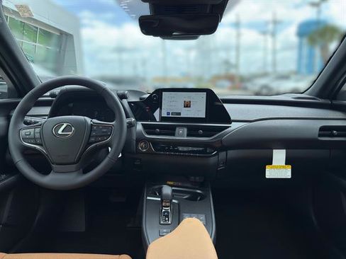 New 2026 Lexus UX 300h FWD image 13