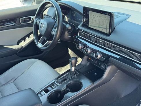 Certified 2025 Honda Civic Sport Touring image 10