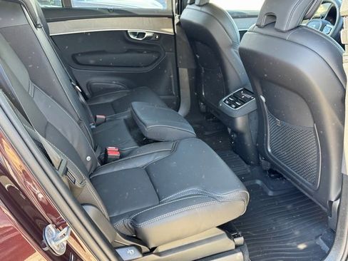 New 2025 Volvo XC90 B6 Ultra w/ Protection Package Premier image 14