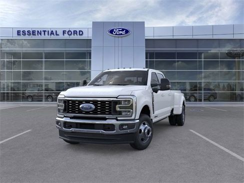 New 2026 Ford F350 Lariat w/ Lariat Ultimate Package image 2