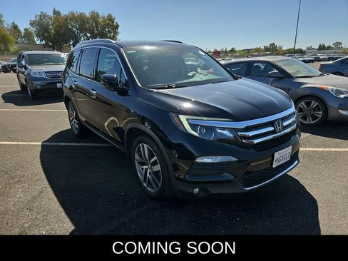 Used 2016 Honda Pilot Elite image 1