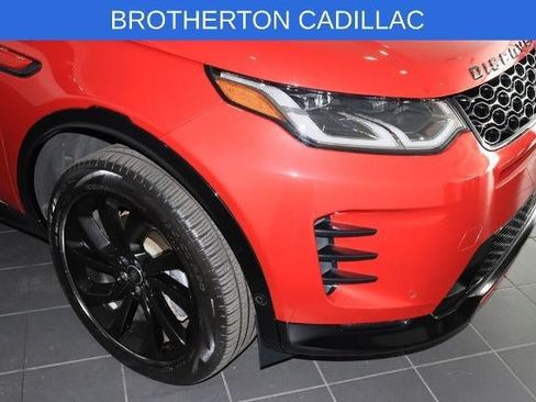 Used 2025 Land Rover Discovery Sport Dynamic SE AWD/4WD image 12