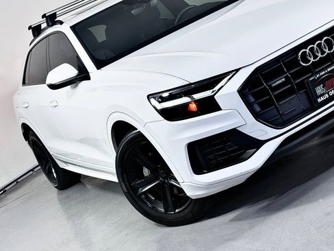 Used 2019 Audi Q8 Premium image 4