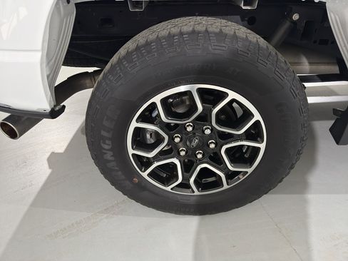 Used 2022 Ford F150 XLT w/ Equipment Group 302A High image 22