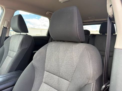 Used 2024 Nissan Rogue SV AWD/4WD image 22