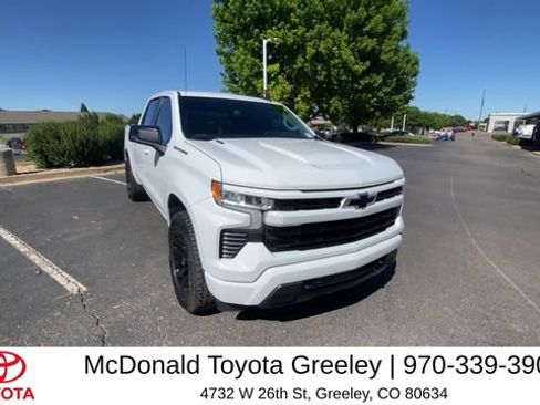 Used 2023 Chevrolet Silverado 1500 RST w/ Convenience Package II AWD/4WD image 9