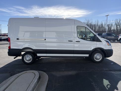 New 2026 Ford Transit 250 148 Medium Roof Extended AWD image 4