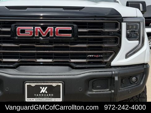 New 2026 GMC Sierra 1500 AT4X AWD/4WD image 8