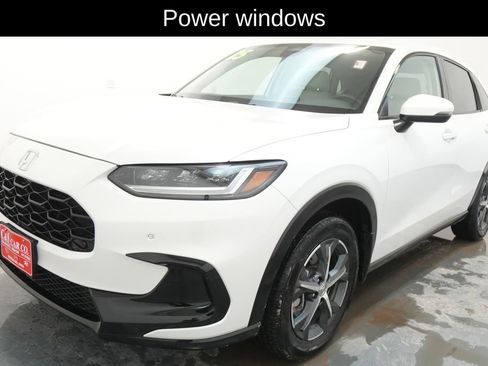 Used 2025 Honda HR-V EX-L image 3