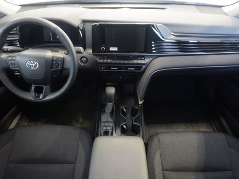 Used 2025 Toyota Camry LE FWD image 23
