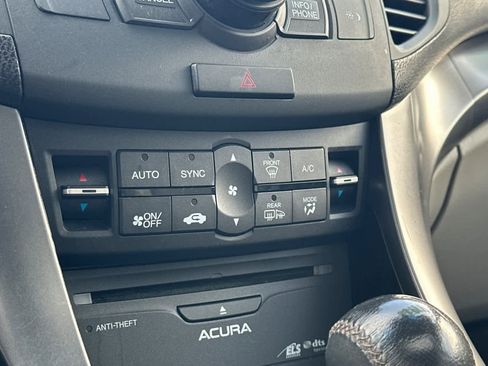 Used 2013 Acura TSX w/ Technology Package image 19