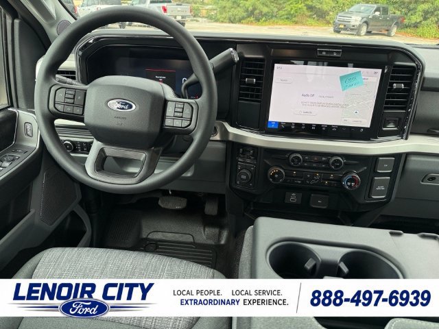 New 2026 Ford F350 4x4 Crew Cab Super Duty image 14