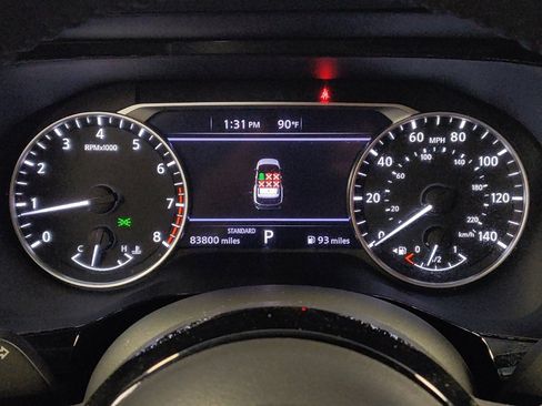 Used 2022 Nissan Pathfinder SV FWD image 23
