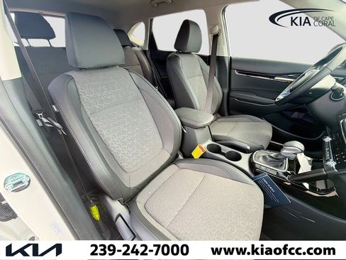 New 2026 Kia Seltos S image 14