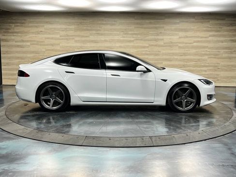 Used 2021 Tesla Model S Long Range AWD/4WD image 16