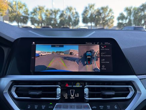 Used 2023 BMW M4 Competition image 2