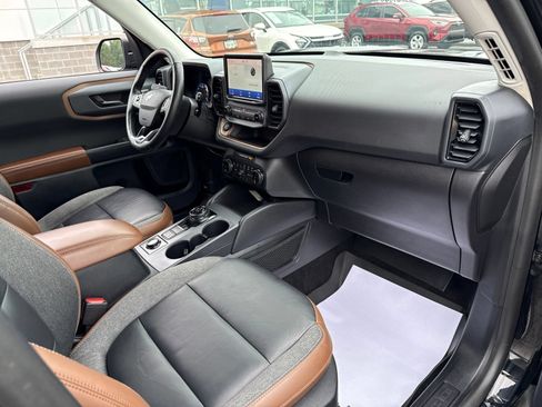 Used 2023 Ford Bronco Sport Outer Banks AWD/4WD image 37
