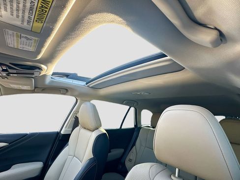 Used 2023 Subaru Outback Limited image 23