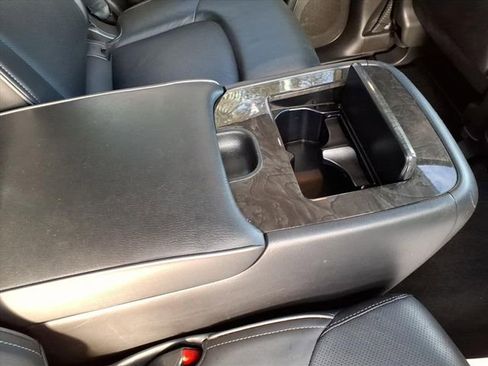 Used 2024 INFINITI QX80 Luxe image 11