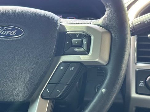 Used 2021 Ford F250 Lariat w/ Tremor Off-Road Package AWD/4WD image 28