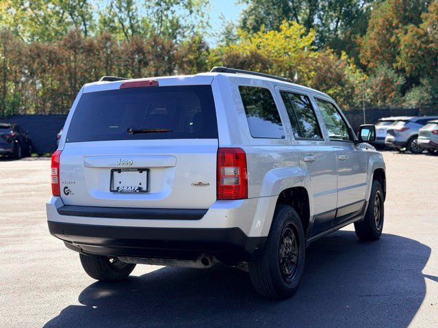 Used 2013 Jeep Patriot Sport AWD/4WD image 4
