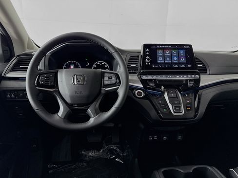 New 2026 Honda Odyssey Touring image 28