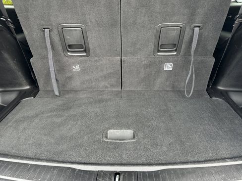 Used 2023 Jeep Grand Cherokee L Limited w/ Trailer Tow Group (B) image 16