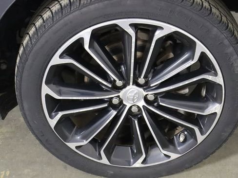 Used 2016 Toyota Corolla S image 35