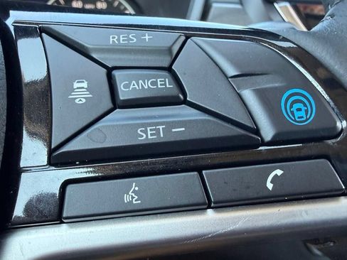 Used 2024 Nissan Altima 2.5 SL FWD image 16